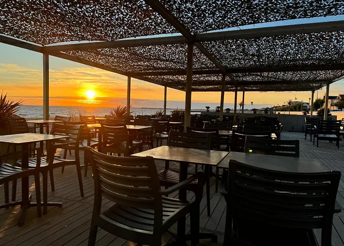 Acadie Saint Victor - Hotel Restaurant - Face Mer - Chatelaillon Plage