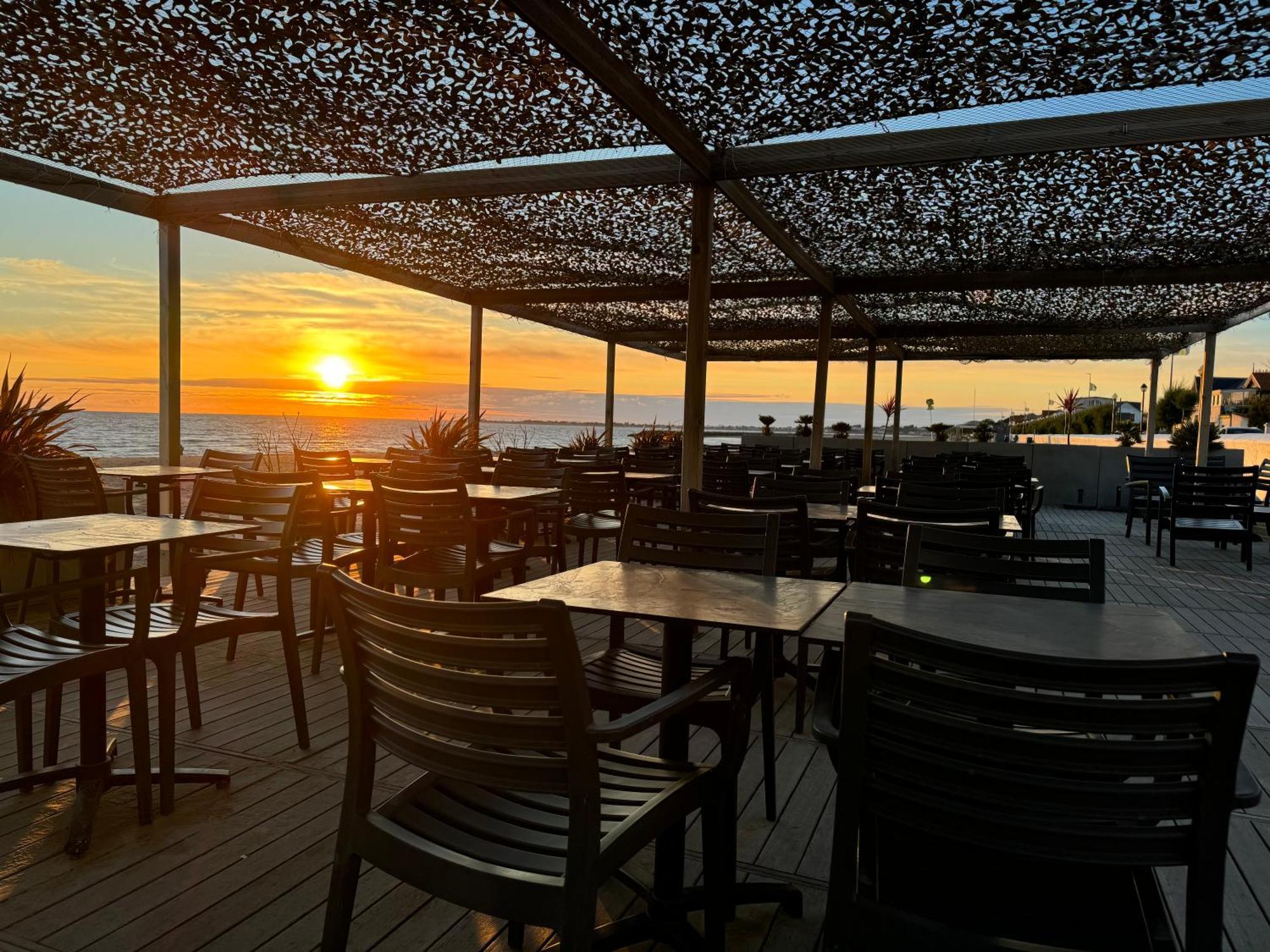 Acadie Saint Victor - Restaurant -face Mer- Hotel