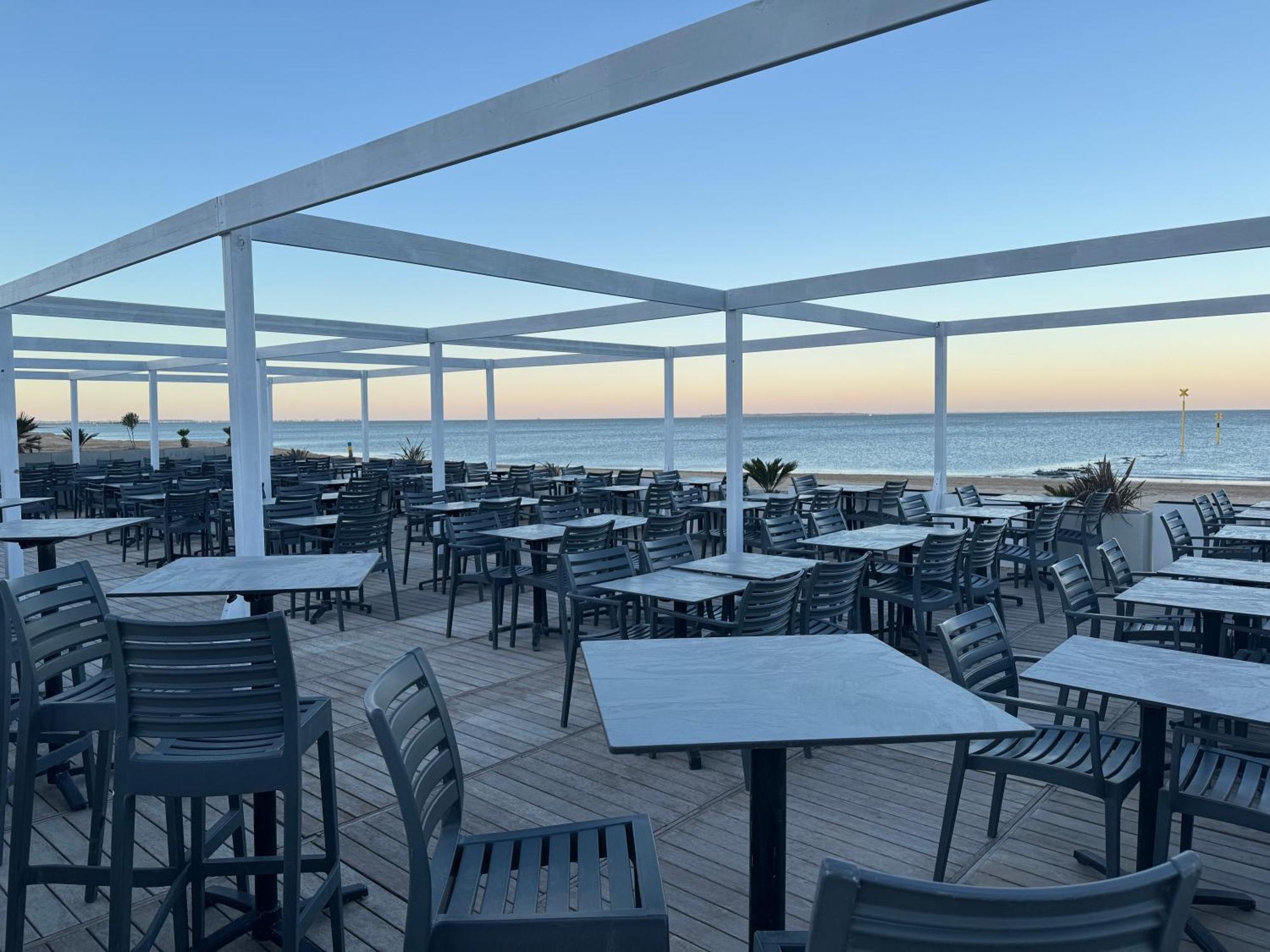 Hotel Acadie Saint Victor - Restaurant - Face - 2*