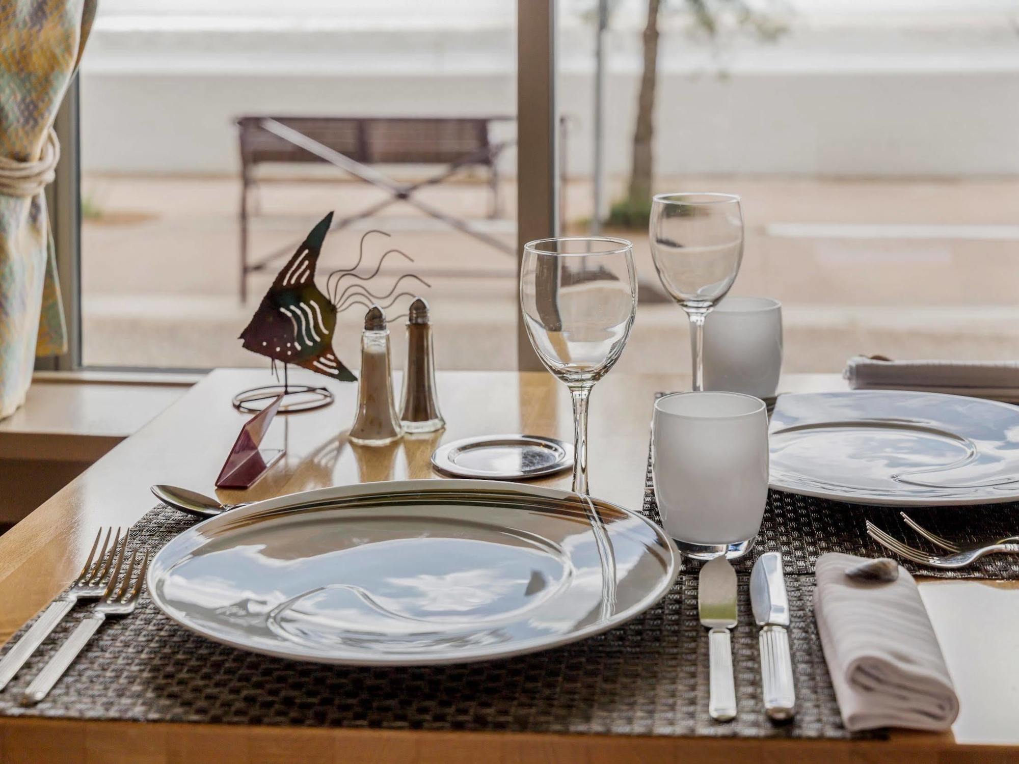 Acadie Saint Victor - Restaurant -face Mer- Hotel Châtelaillon-Plage