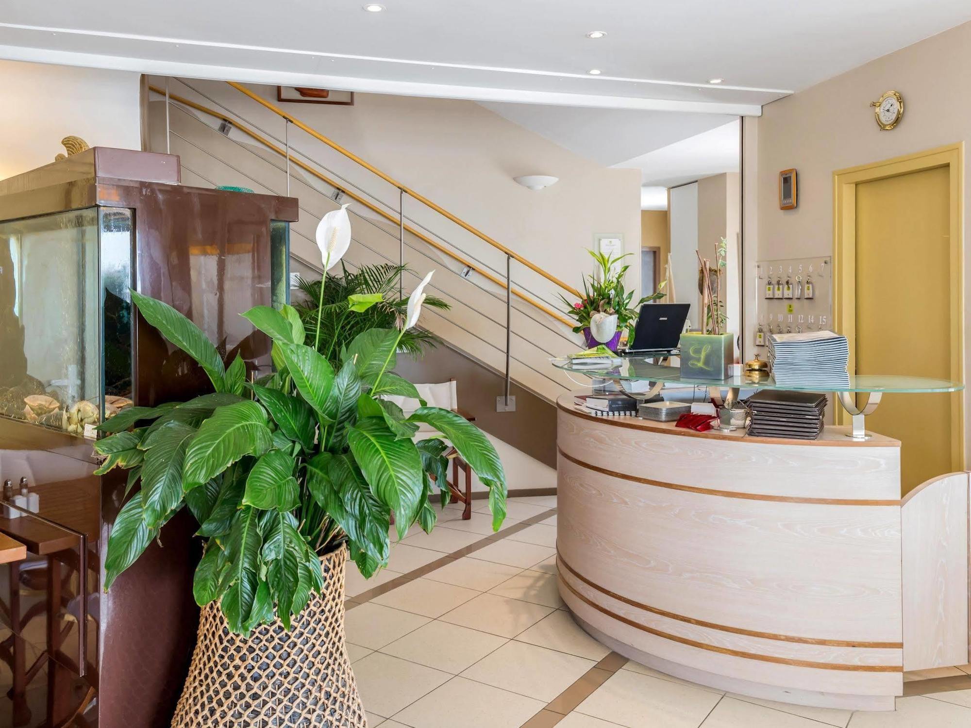 Hotel Acadie Saint Victor - Restaurant - Face -